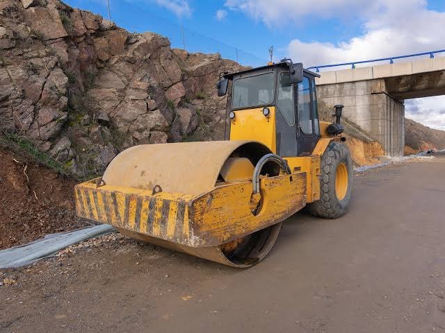 Compactor for rent